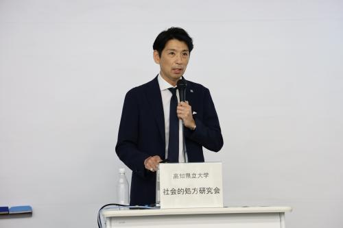 研究会の様子４