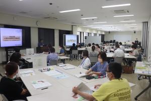 会場全体の様子