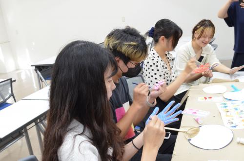 国際交流クラブ手に絵の部