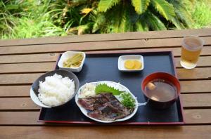 鰹のたたき定食