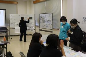 発表者の様子