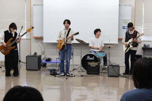 県大サークル祭りの様子2