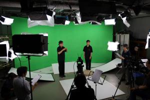 啓発動画スタジオ撮影