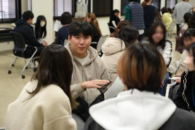 チェウン（社福学生と）