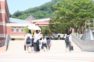 池キャンパス開場の様子